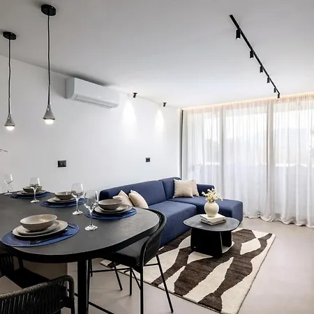 Apartment Beautifully Brand New In Split